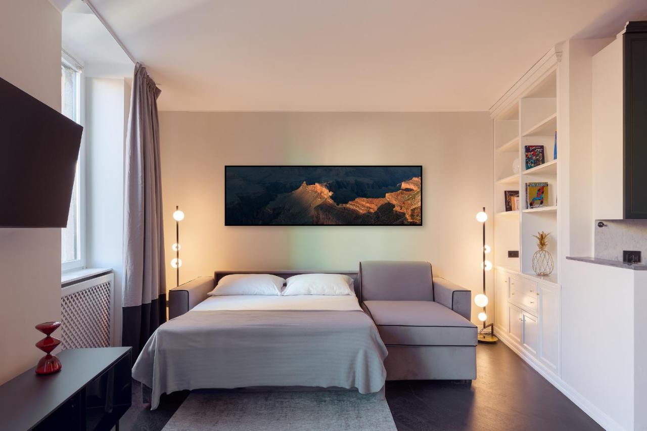 Hl Luxury Duomo Apartment - Via Torino, Montenapoleone 米兰 外观 照片